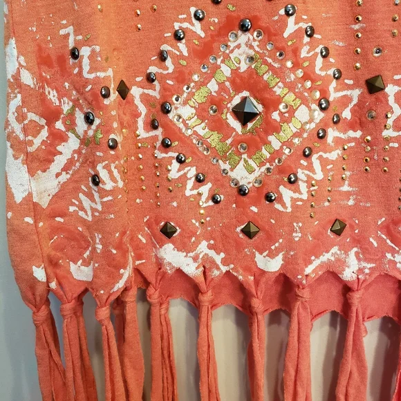 Miss Me Boho fringe top with beads Size Medium - Picture 3 of 9